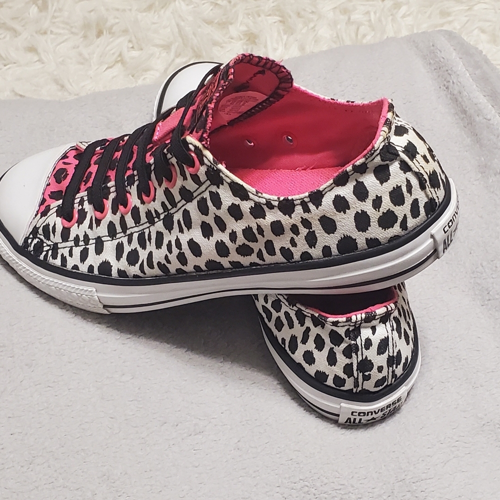 Converse Animal Print Sneakers Neon Pink Accents B&W Slip-on Ankle Tennis Shoe